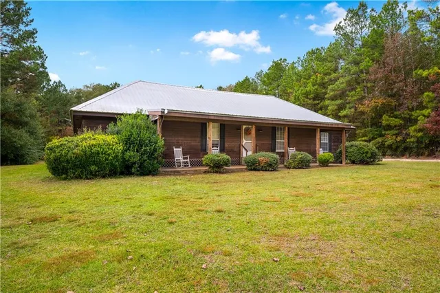 $379,000 | 270 Slocum Cemetery Road, Center Point, LA 71323