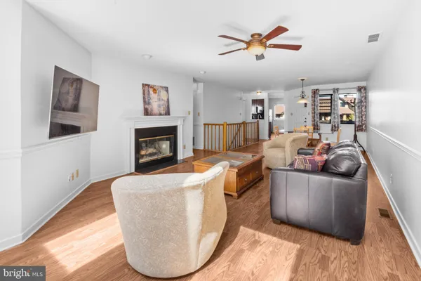 $299,900 | 1202 Augusta Circle, Mount Laurel, NJ 08054