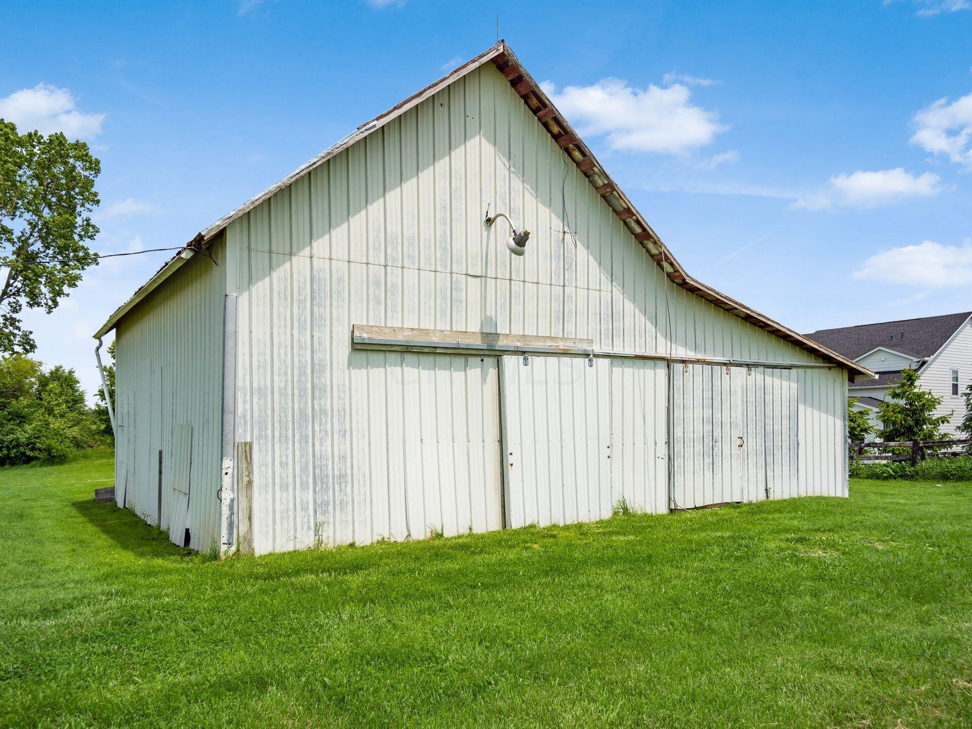 8456 Brock Road Plain City, OH 43064 - Photo 13 of 22 8456 Brock Road