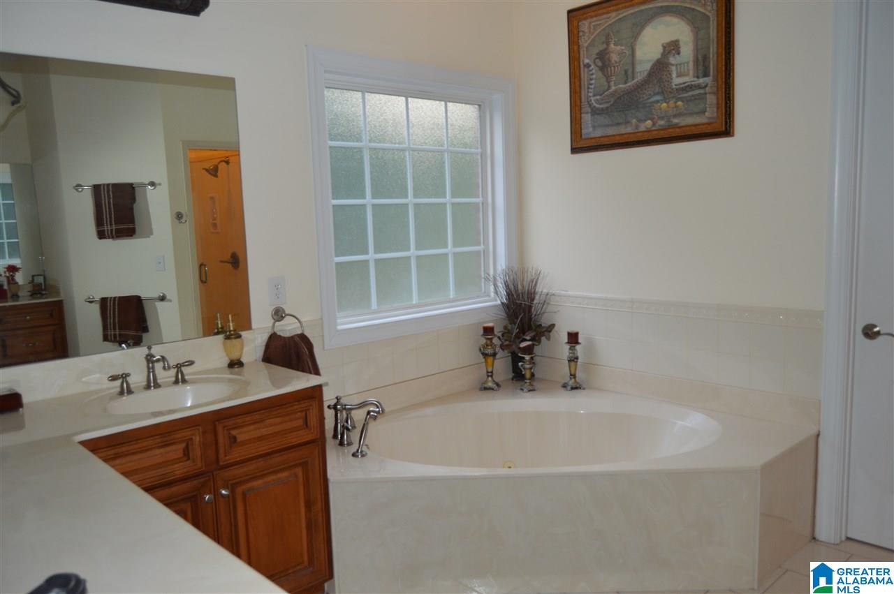 2652 Corner Road Warrior, AL 35180 - Photo 20 of 50