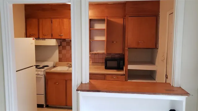 $1,000 | 400 Oak Drive, Unit 1B, Terrell, TX 75160