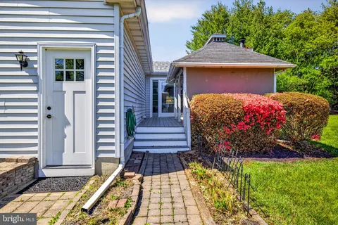 $380,000 | 105 Brantwood Drive, Elkton, MD 21921