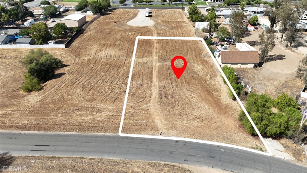 20520 Como Street Wildomar, CA 92595 - Photo 5 of 8 a view of yard