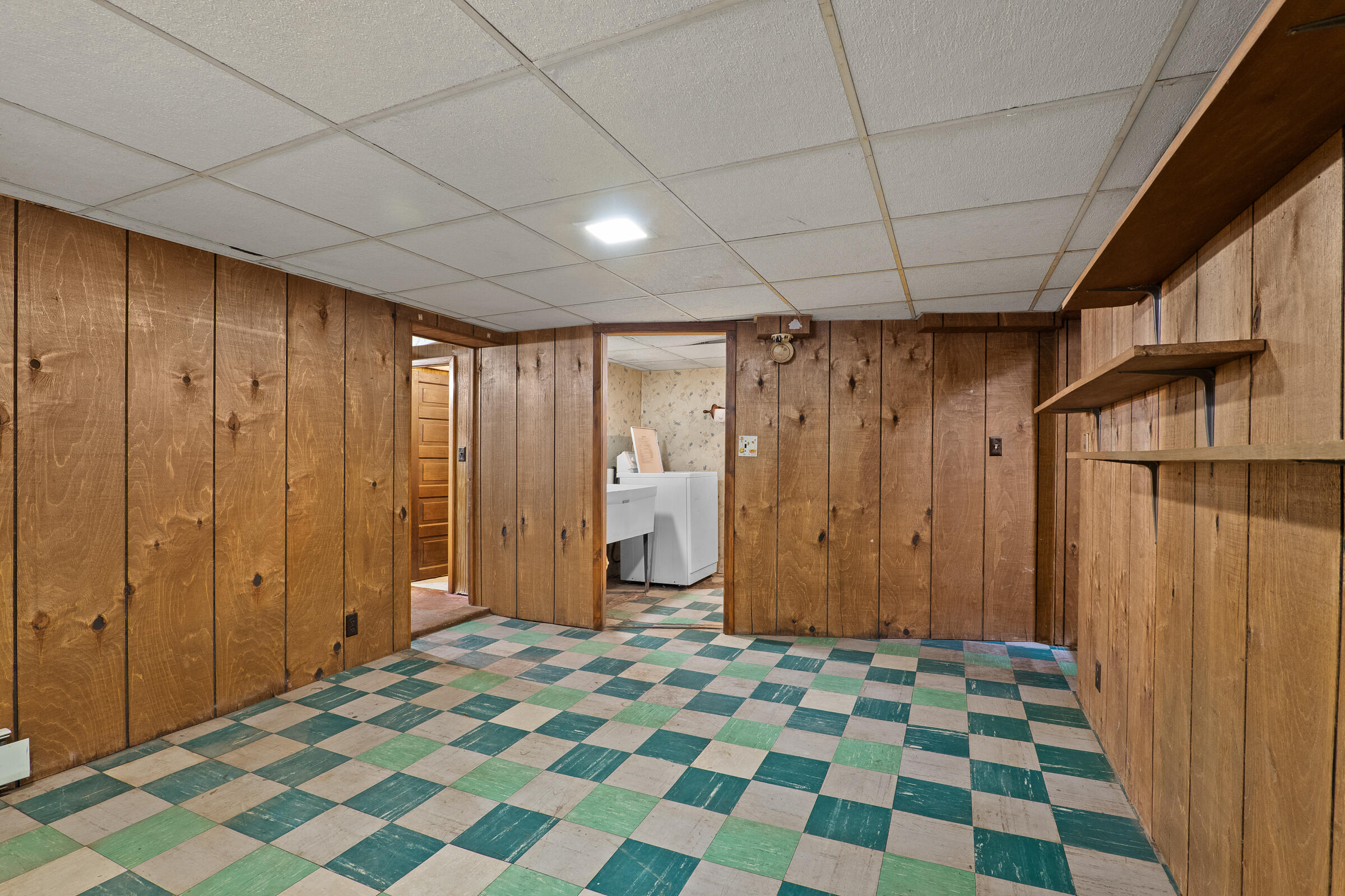 851 North 10th Street Manitowoc, WI 54220 - Photo 29 of 39 Rec Room