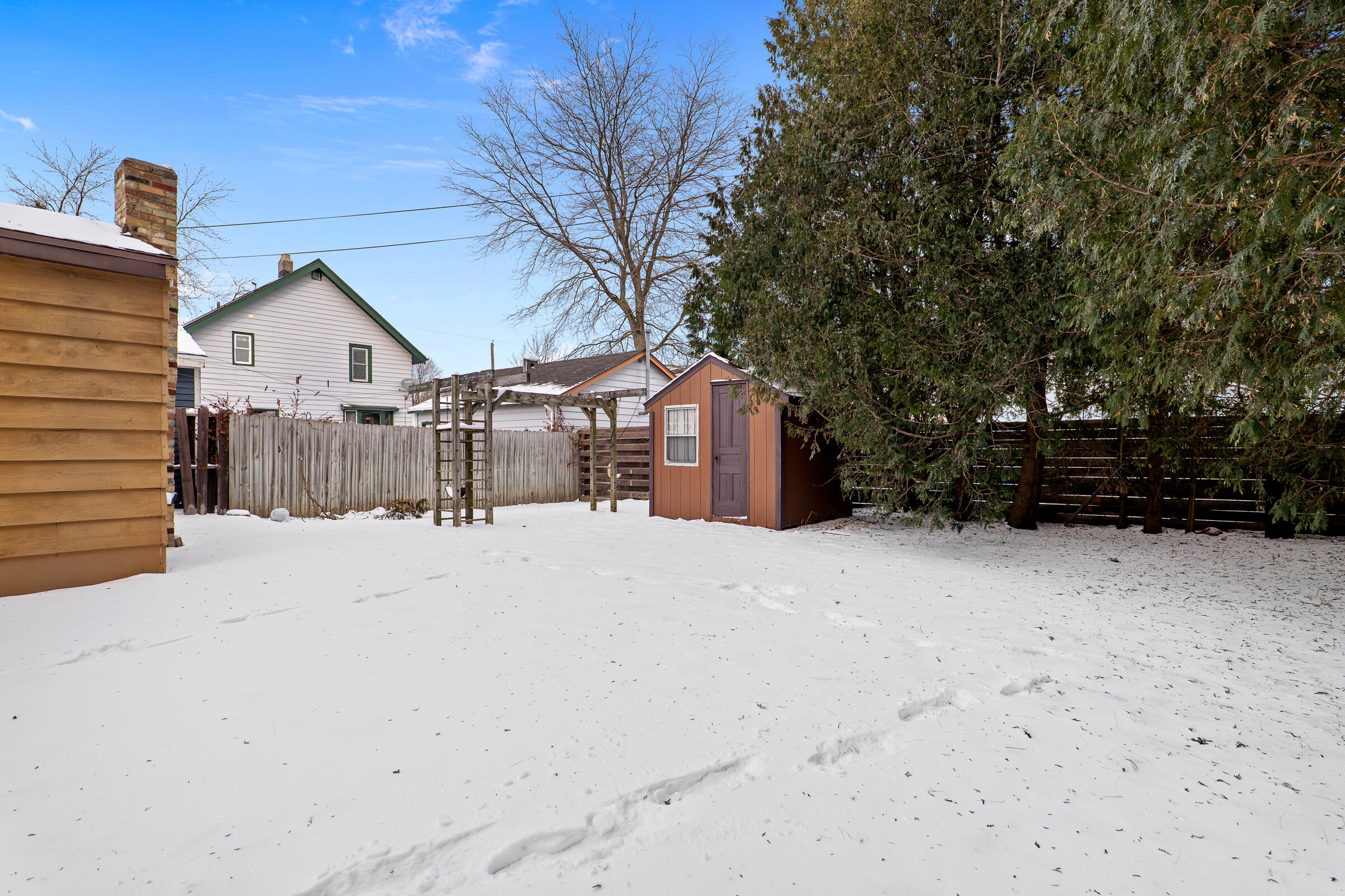 851 North 10th Street Manitowoc, WI 54220 - Photo 38 of 39 Shed