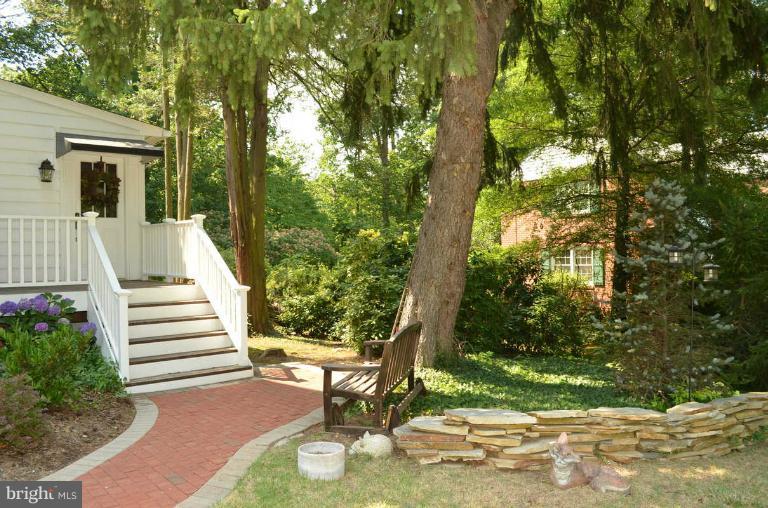 201 Patuxent Road Laurel, MD 20707 - Photo 12 of 30 Exterior (General)