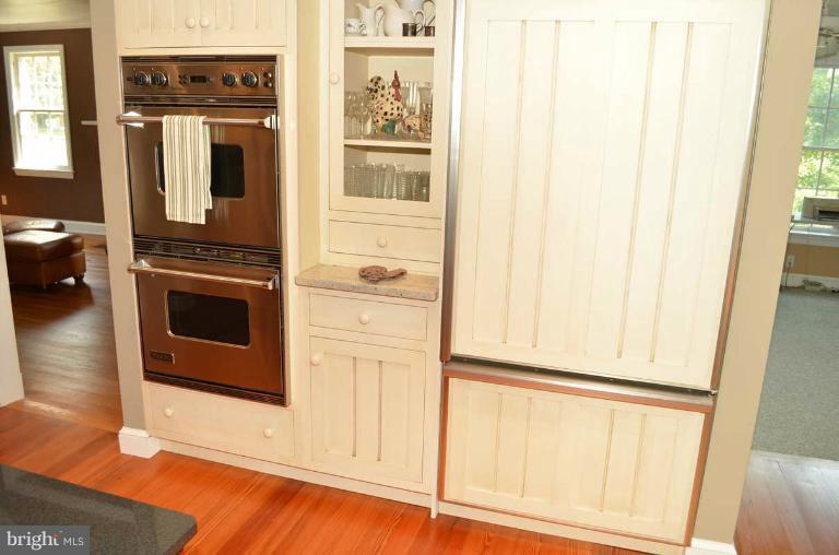201 Patuxent Road Laurel, MD 20707 - Photo 22 of 30 Kitchen