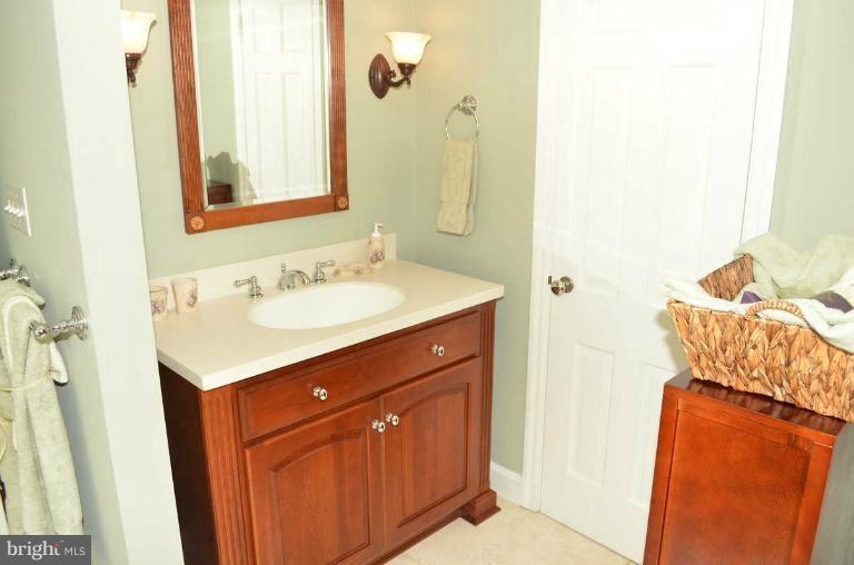 201 Patuxent Road Laurel, MD 20707 - Photo 26 of 30 Bath (Master)