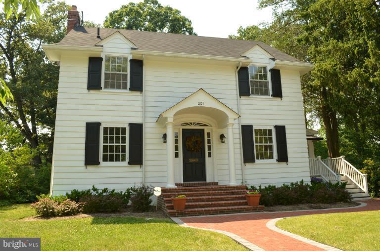 201 Patuxent Road Laurel, MD 20707 - Photo 29 of 30 Exterior (Front)