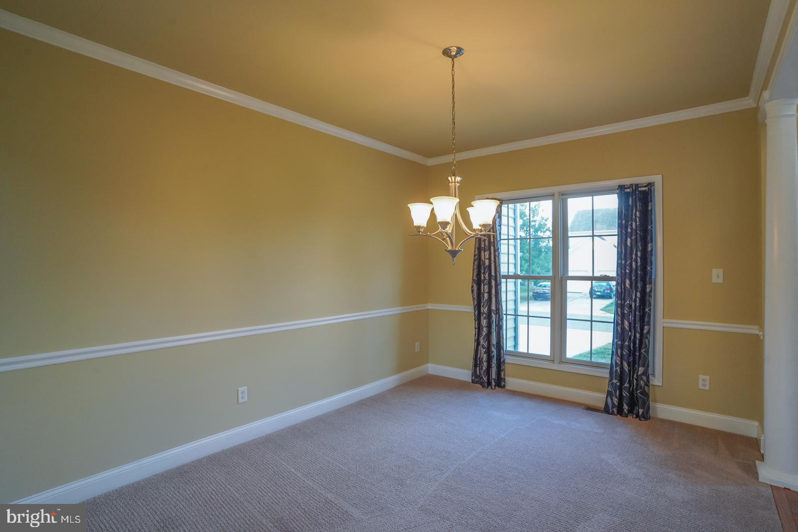 141 Stone Ridge Drive Dover, DE 19901 - Photo 8 of 54 Chair rail and crown molding