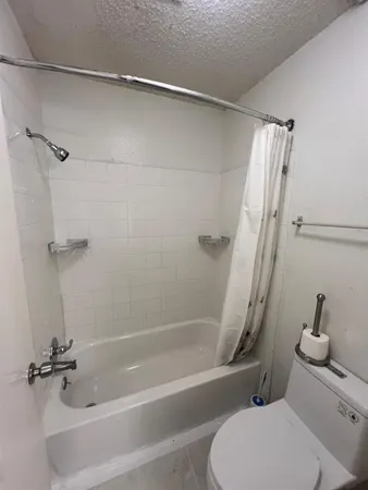 $1,950 | 6843 Greenway Chase Street, Unit 6843, Houston, TX 77072