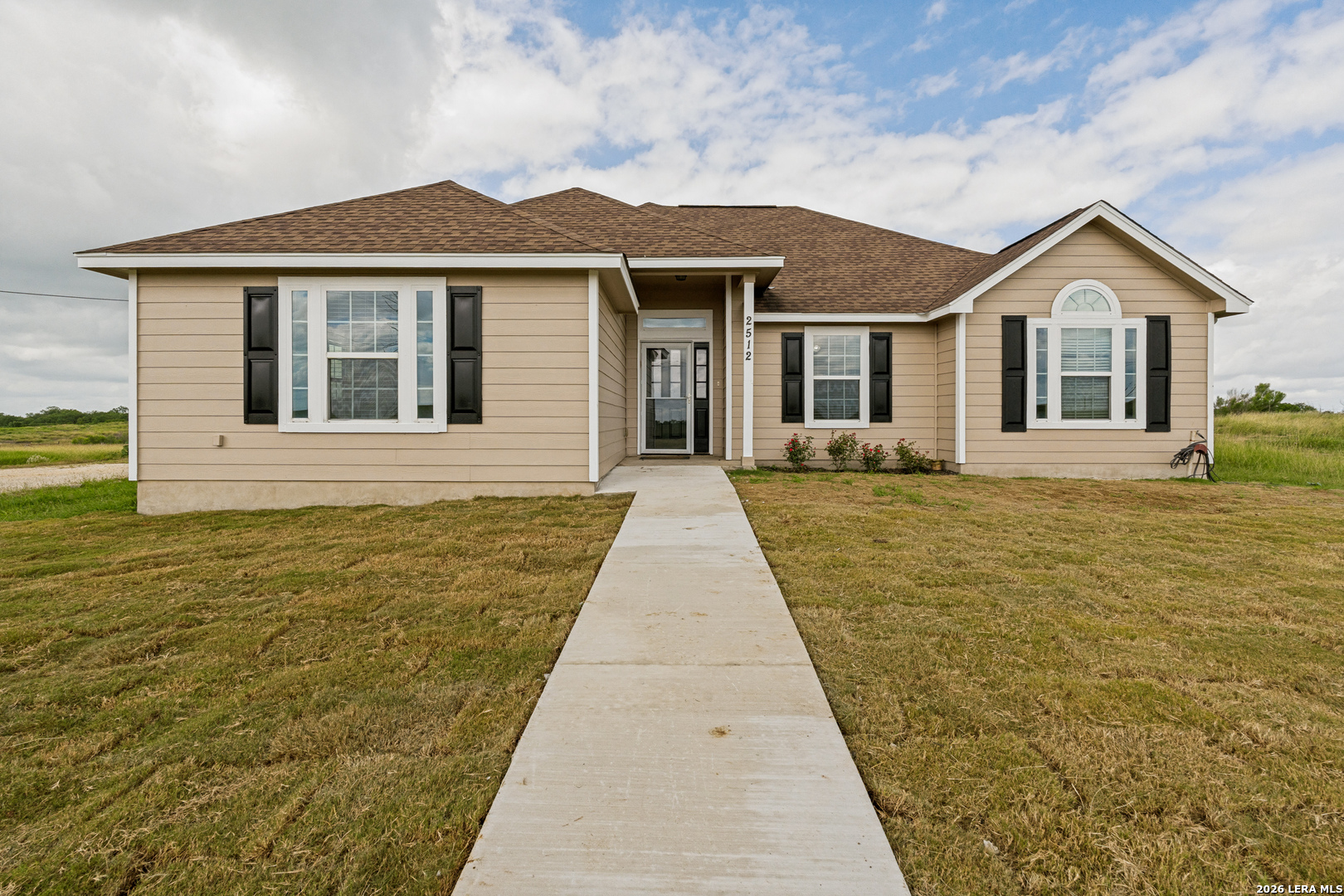 2512 Schwab Road Seguin, TX 78155 - Photo 2 of 39