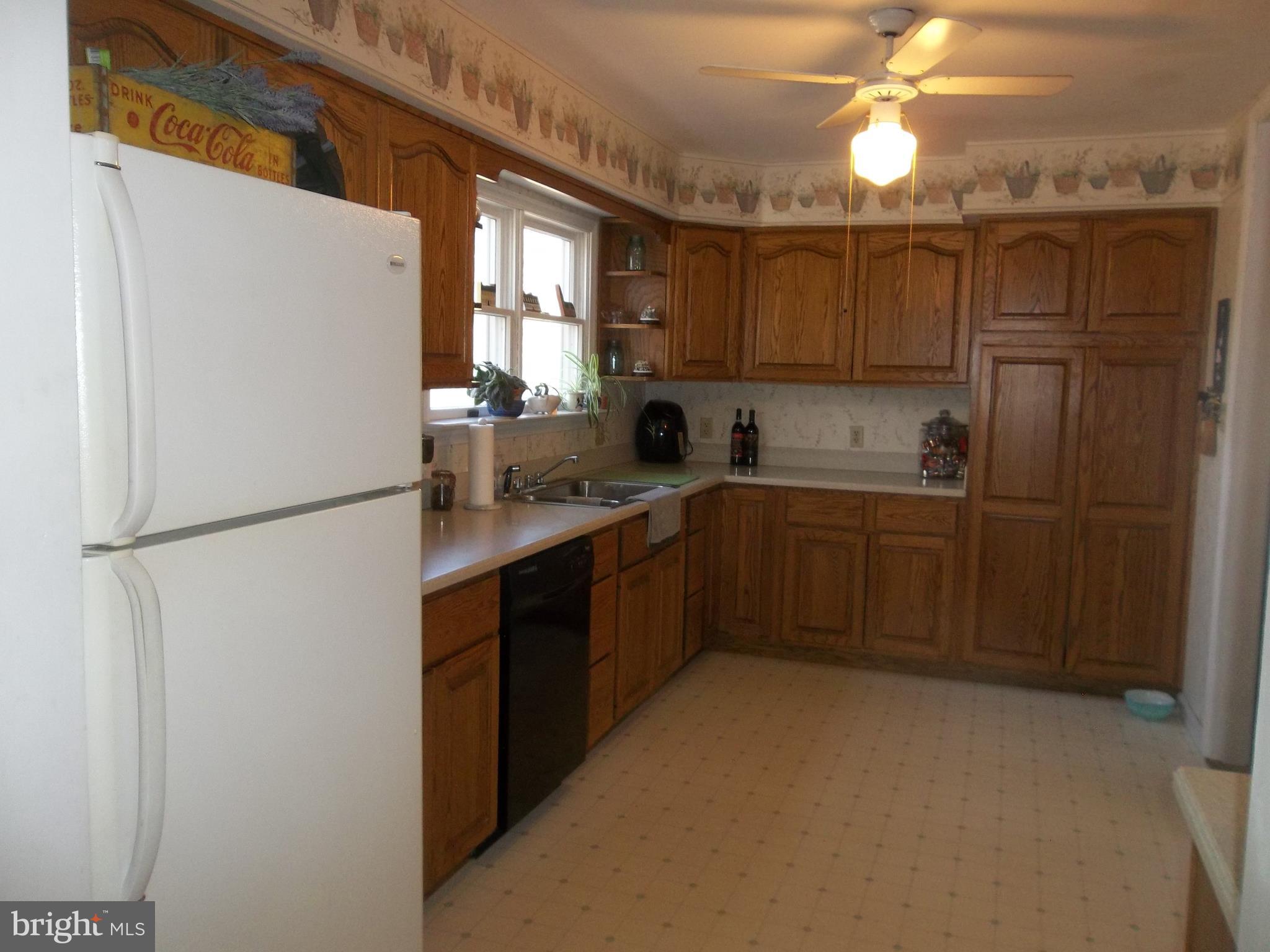 1167 Thunder Road Front Royal, VA 22630 - Photo 22 of 86 Kitchen