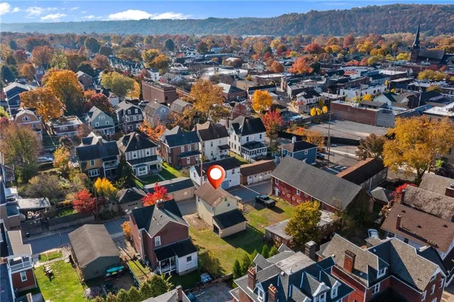 $2,000 | 607 Murray Street, Sewickley, PA 15143