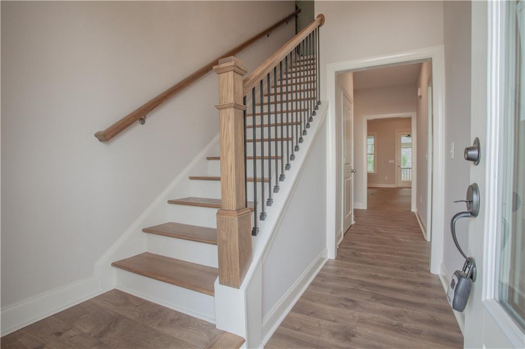 388 Maple View Drive Carrollton, GA 30117 - Photo 3 of 18 a view of entryway
