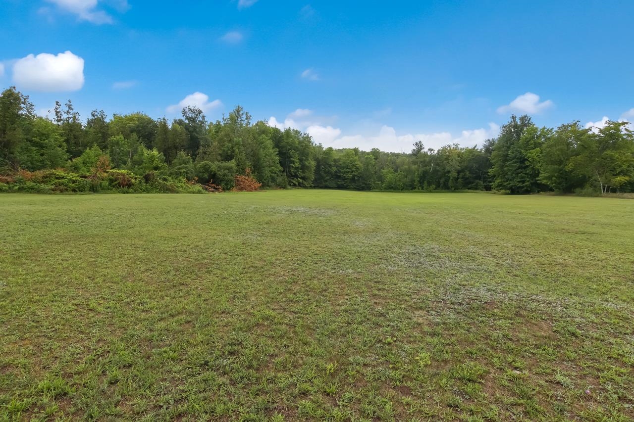 750 North Dumas Road Suttons Bay, MI 49682 - Photo 5 of 63