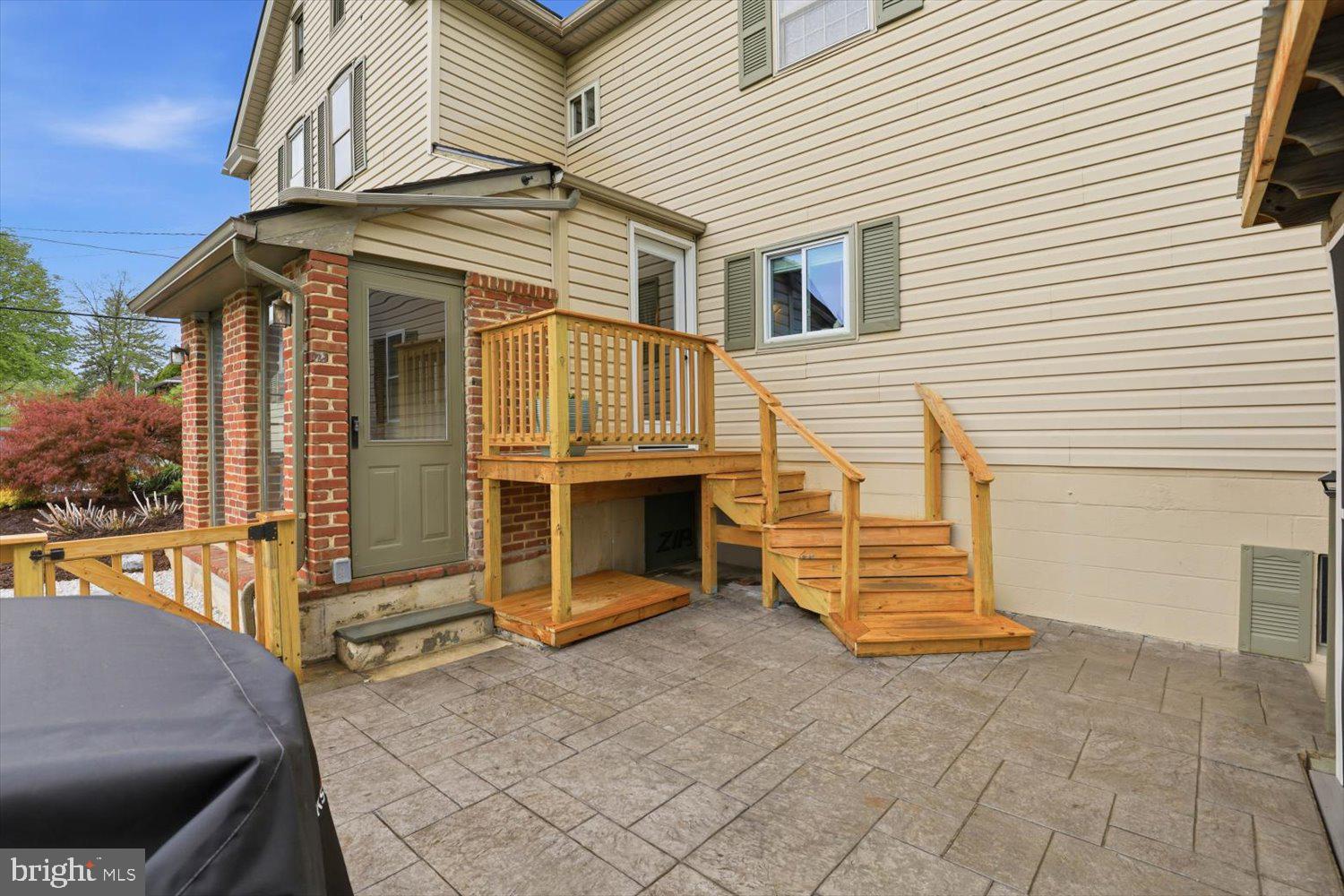 135 South Cedar Street Lititz, PA 17543 - Photo 37 of 52