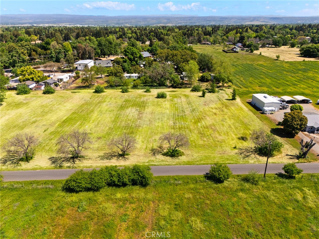 2 Guynn Avenue Chico, CA 95973 - Photo 4 of 11