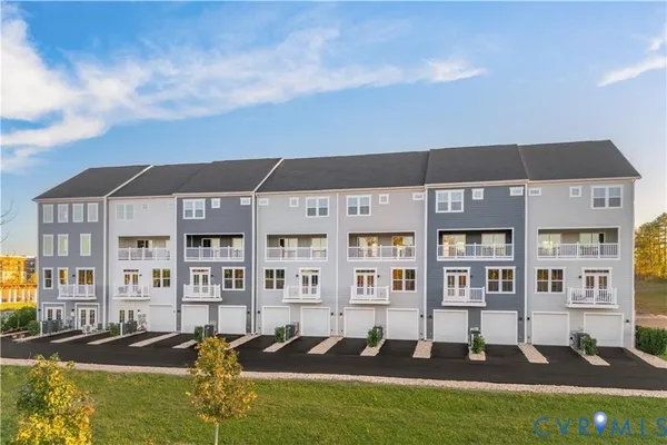 $399,270 | 2840 Calgary Lane, Chester, VA 23831