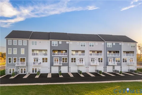 $399,270 | 2840 Calgary Lane, Chester, VA 23831