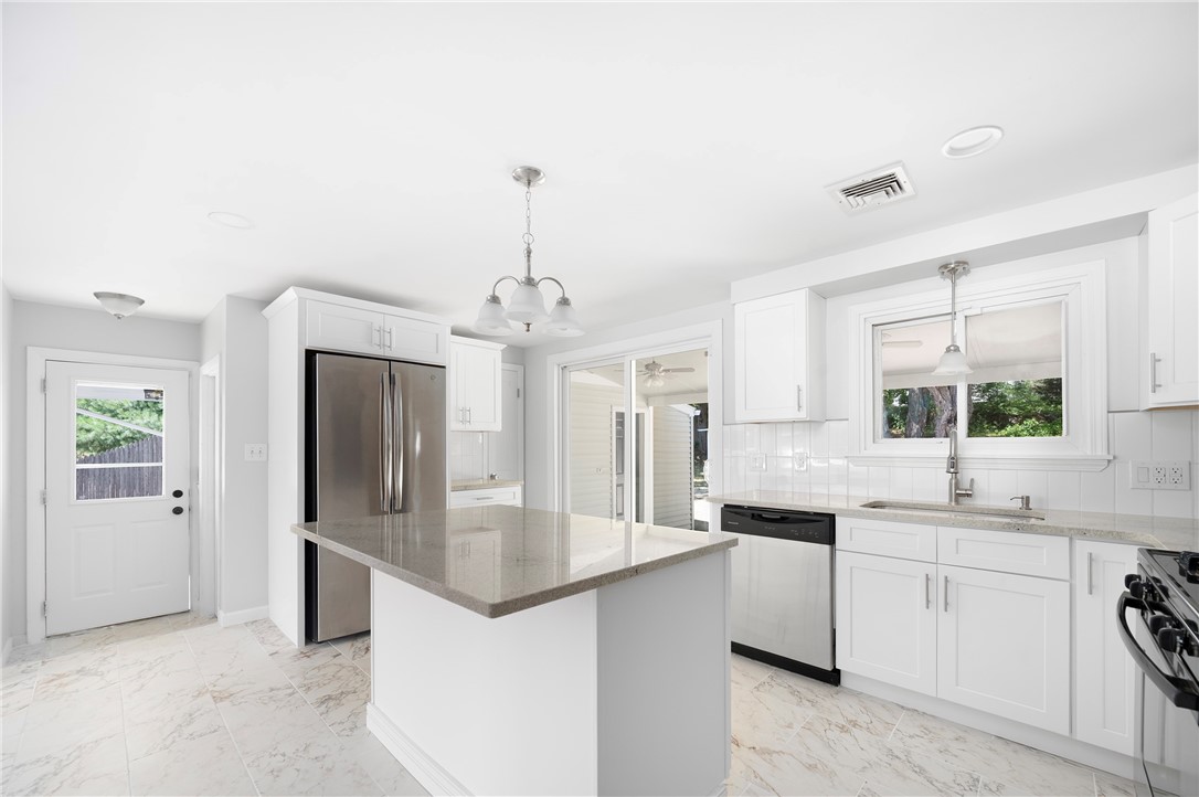 1199 Centerville Road Warwick, RI 02886 - Photo 7 of 36