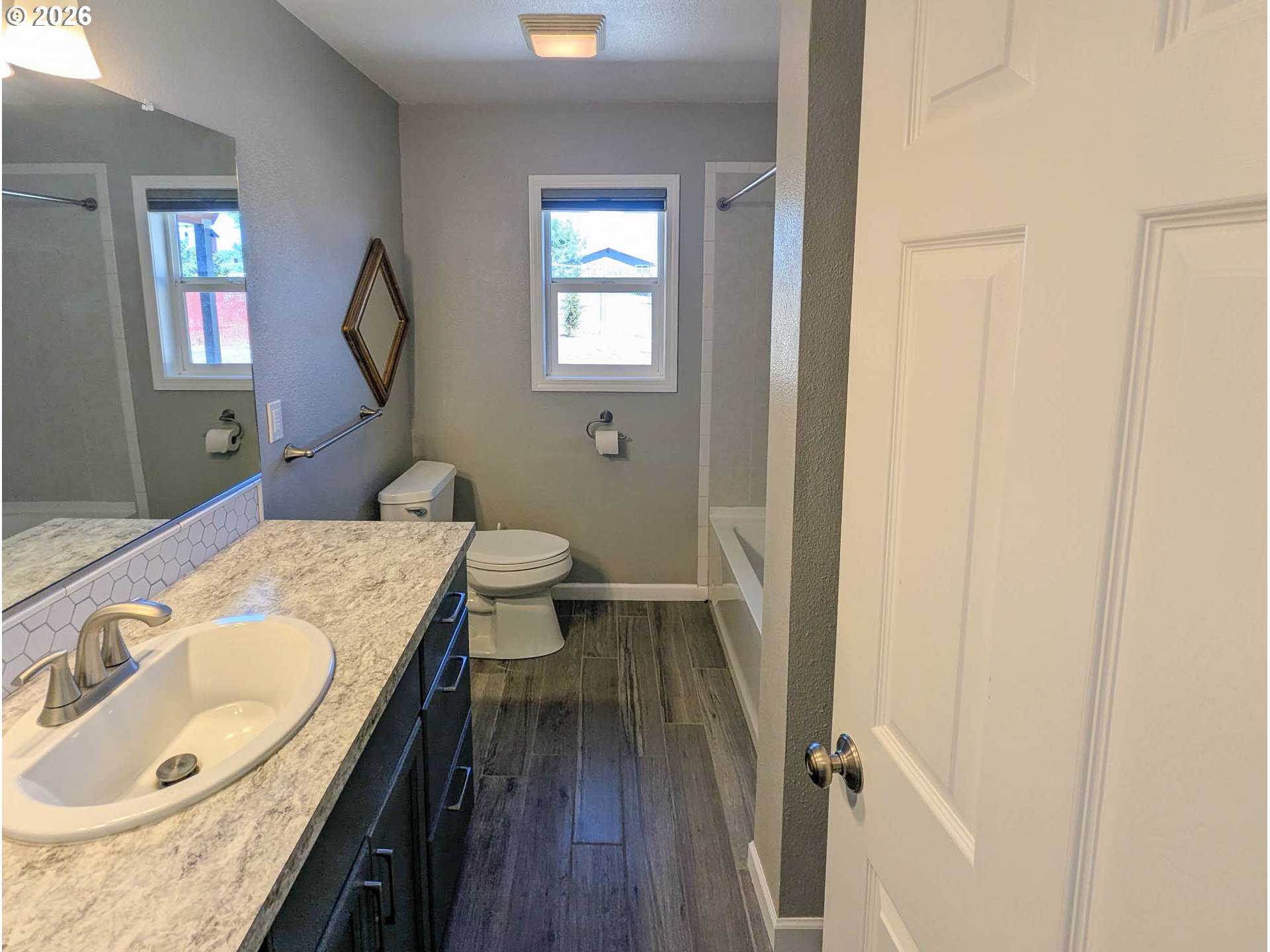 61 Oak Street Winston, OR 97496 - Photo 9 of 46 Gallery Image 9