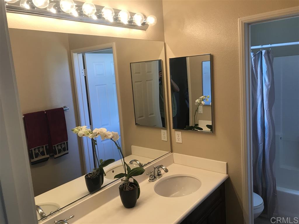 4068 Karst Road Carlsbad, CA 92010 - Photo 10 of 22 Gallery Image 10
