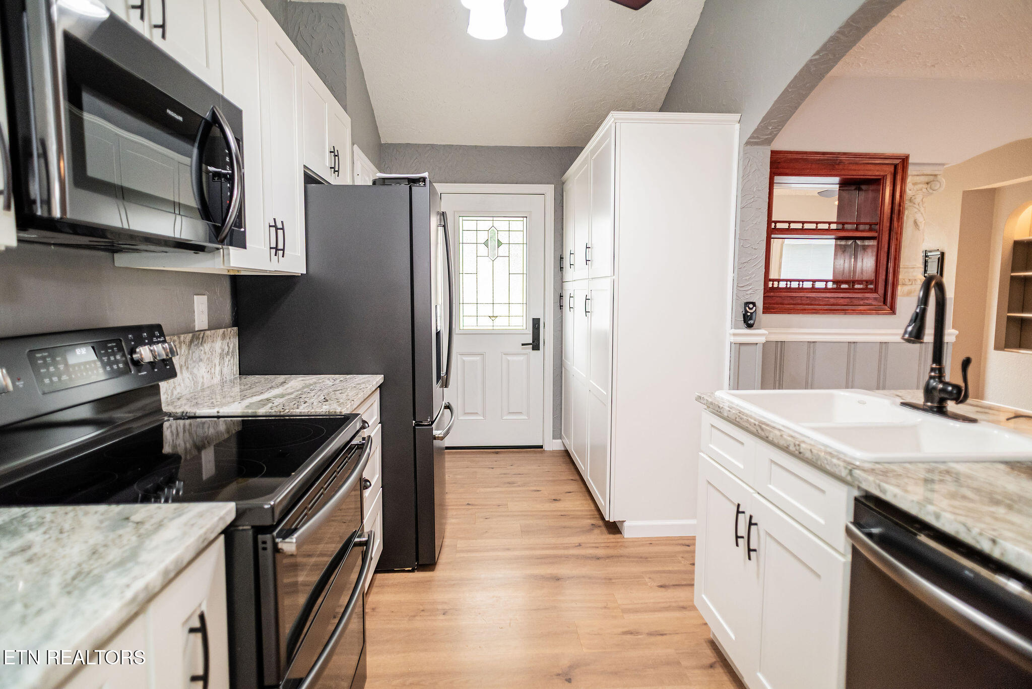 538 Foster Road Lenoir City, TN 37771 - Photo 11 of 34 Kitchen