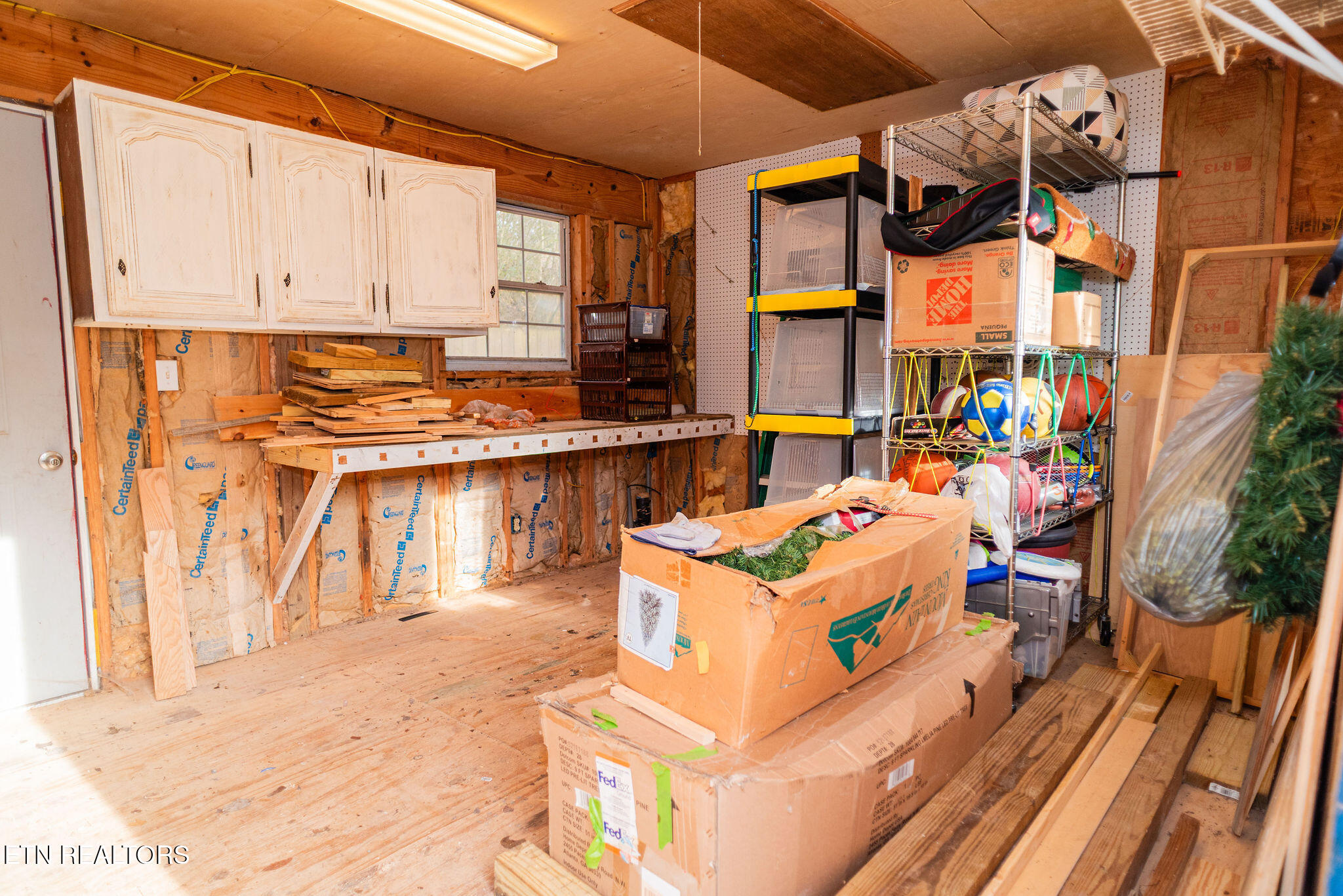 538 Foster Road Lenoir City, TN 37771 - Photo 29 of 34 Workshop