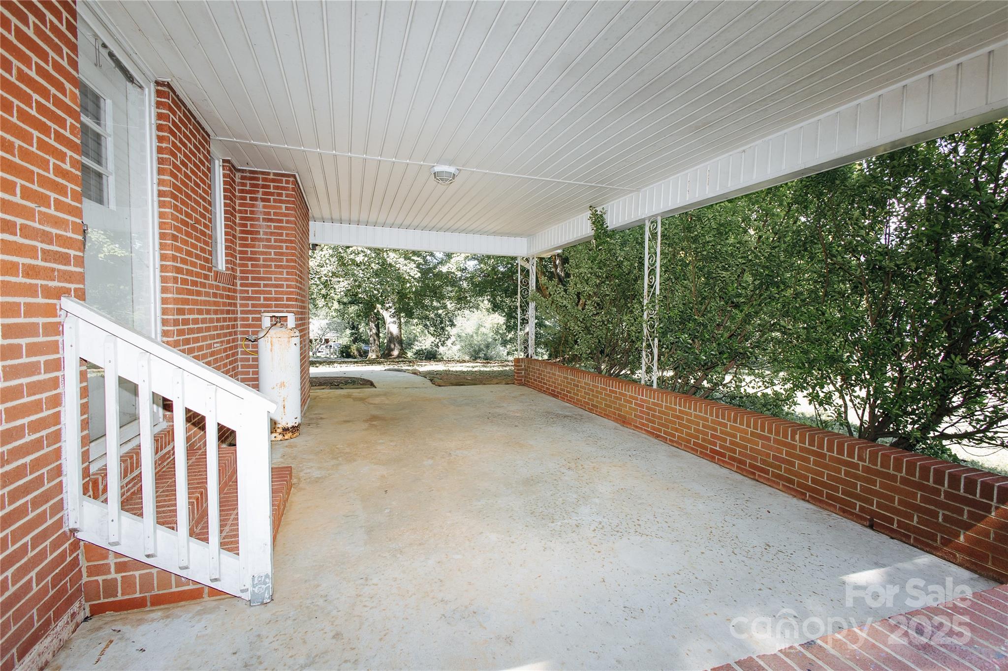 185 Waycaster Road Marion, NC 28752 - Photo 9 of 32 Gallery Image 9