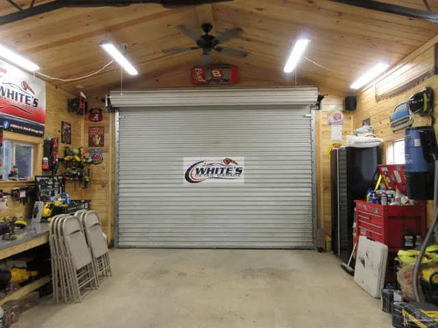 a view of a basketball court