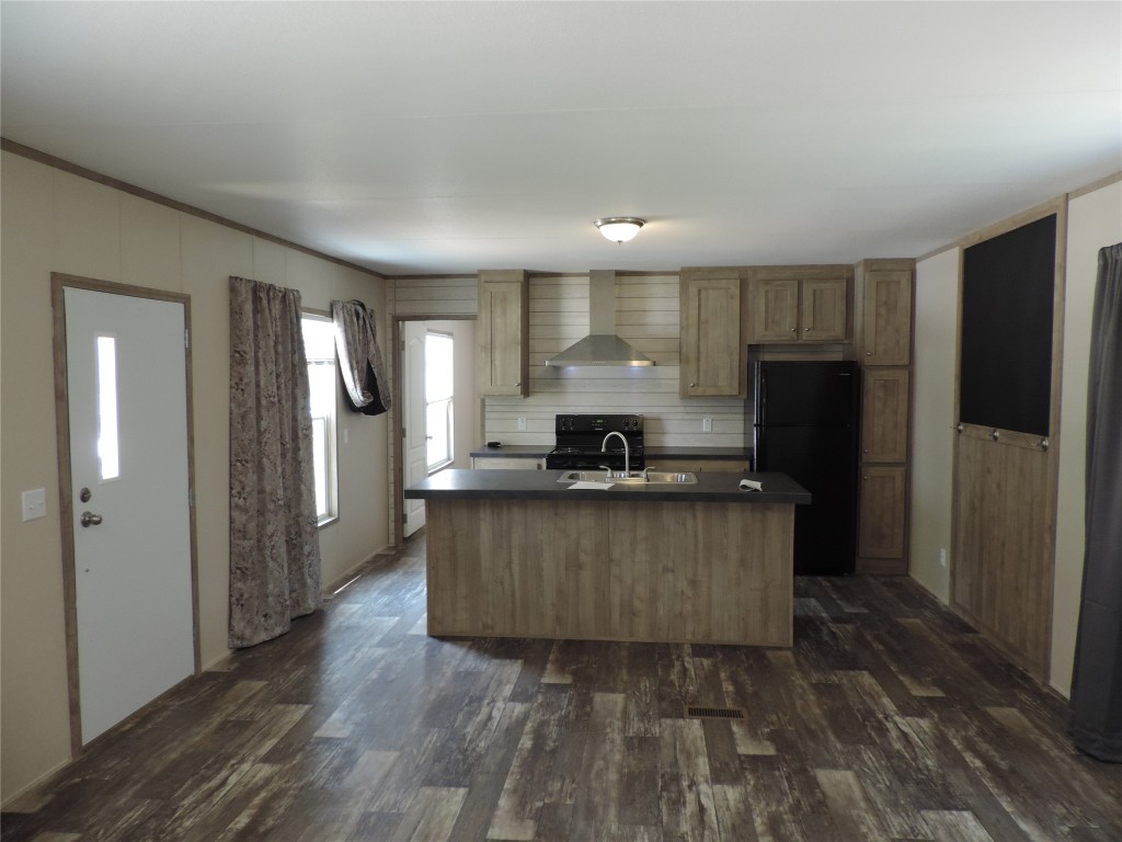 1668 Fm-2518, Unit 77 Cleveland, TX 77327 - Photo 2 of 10