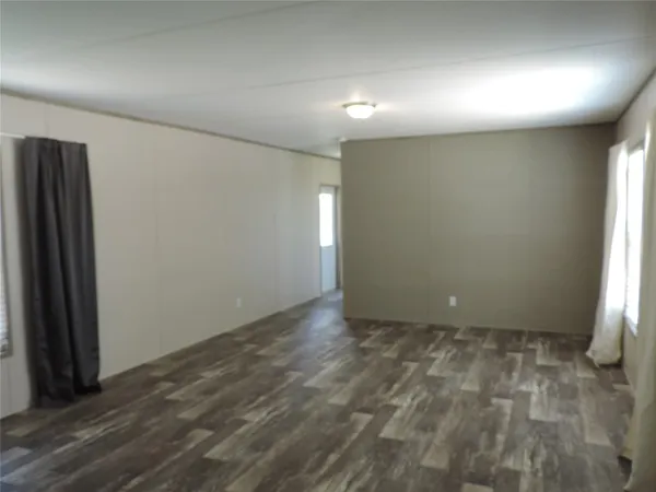 $1,250 | 1668 Fm-2518, Unit 77, Cleveland, TX 77327