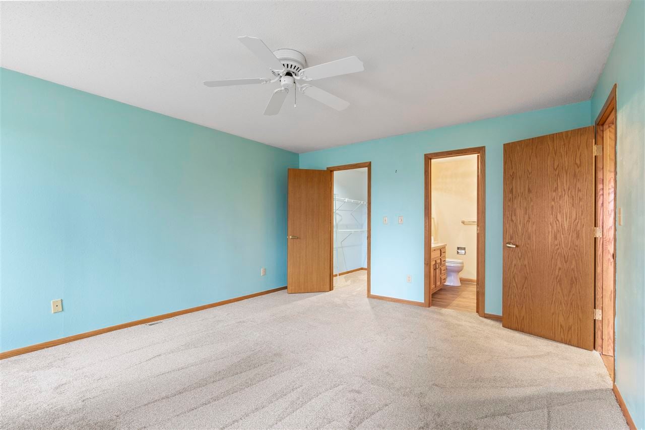 705 East Post Road Southeast, Unit 102 Cedar Rapids, IA 52403 - Photo 12 of 22 Gallery Image 12
