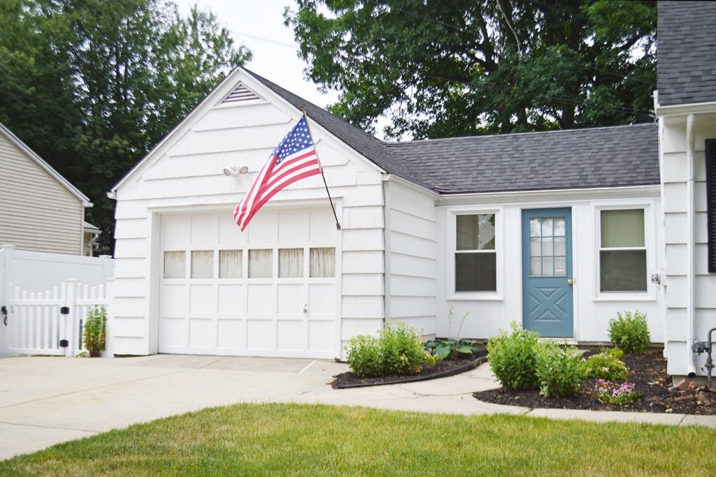 50 Arliss Street Springfield, MA 01109 - Photo 29 of 30 Gallery Image 29