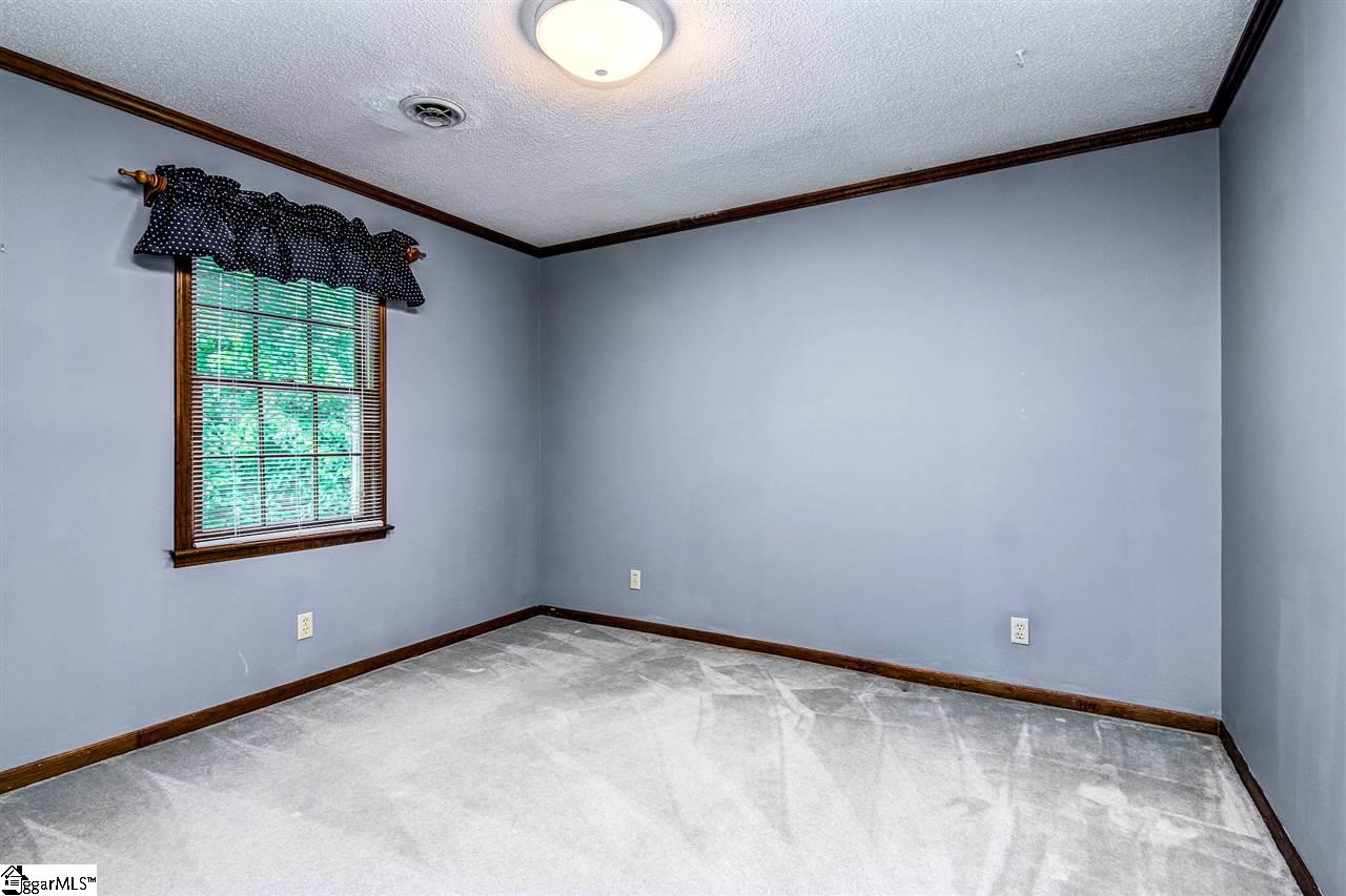 415 Spring Meadow Road Simpsonville, SC 29680 - Photo 30 of 34 Gallery Image 30