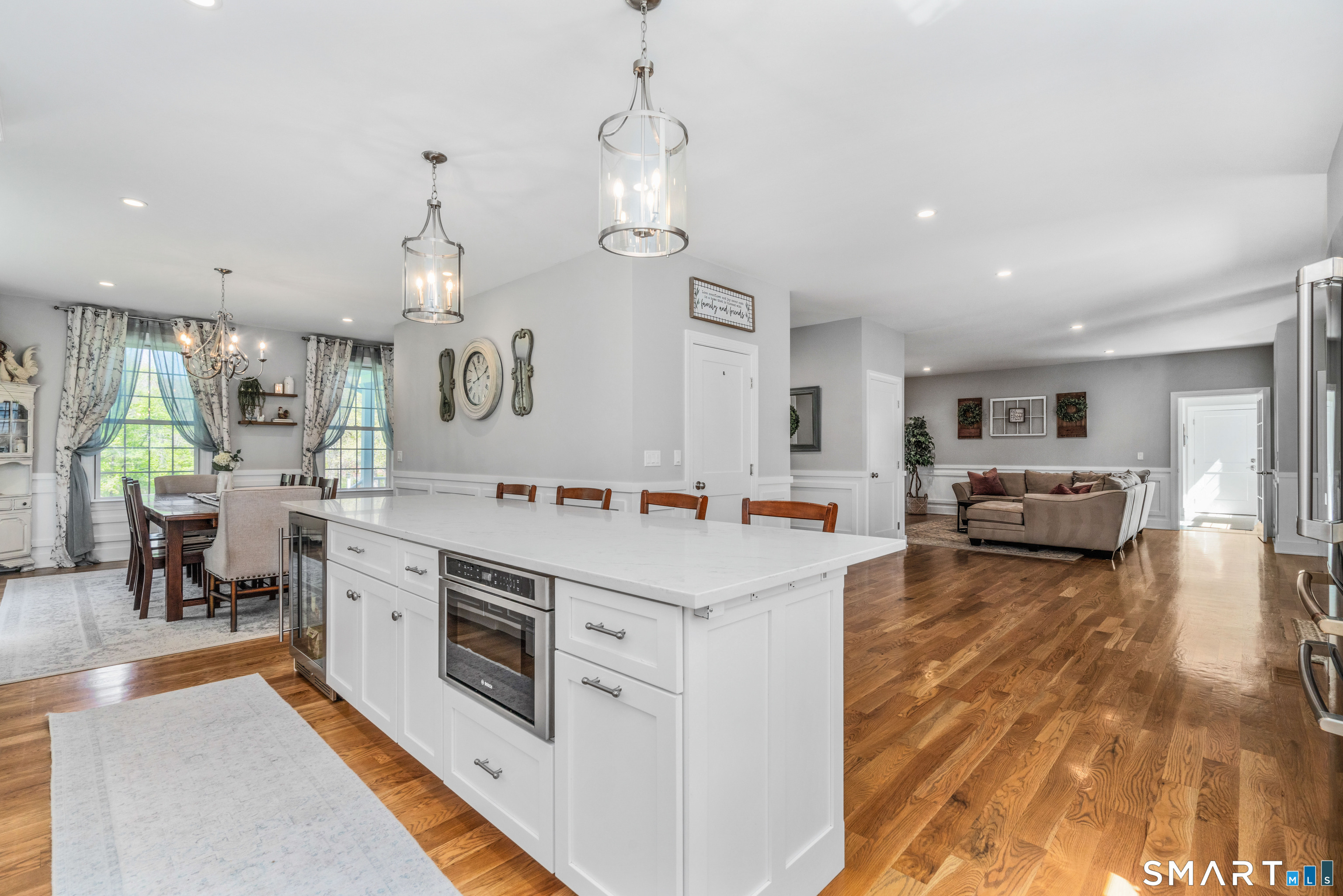 152 Old Farms Road Simsbury, CT 06070 - Photo 9 of 40