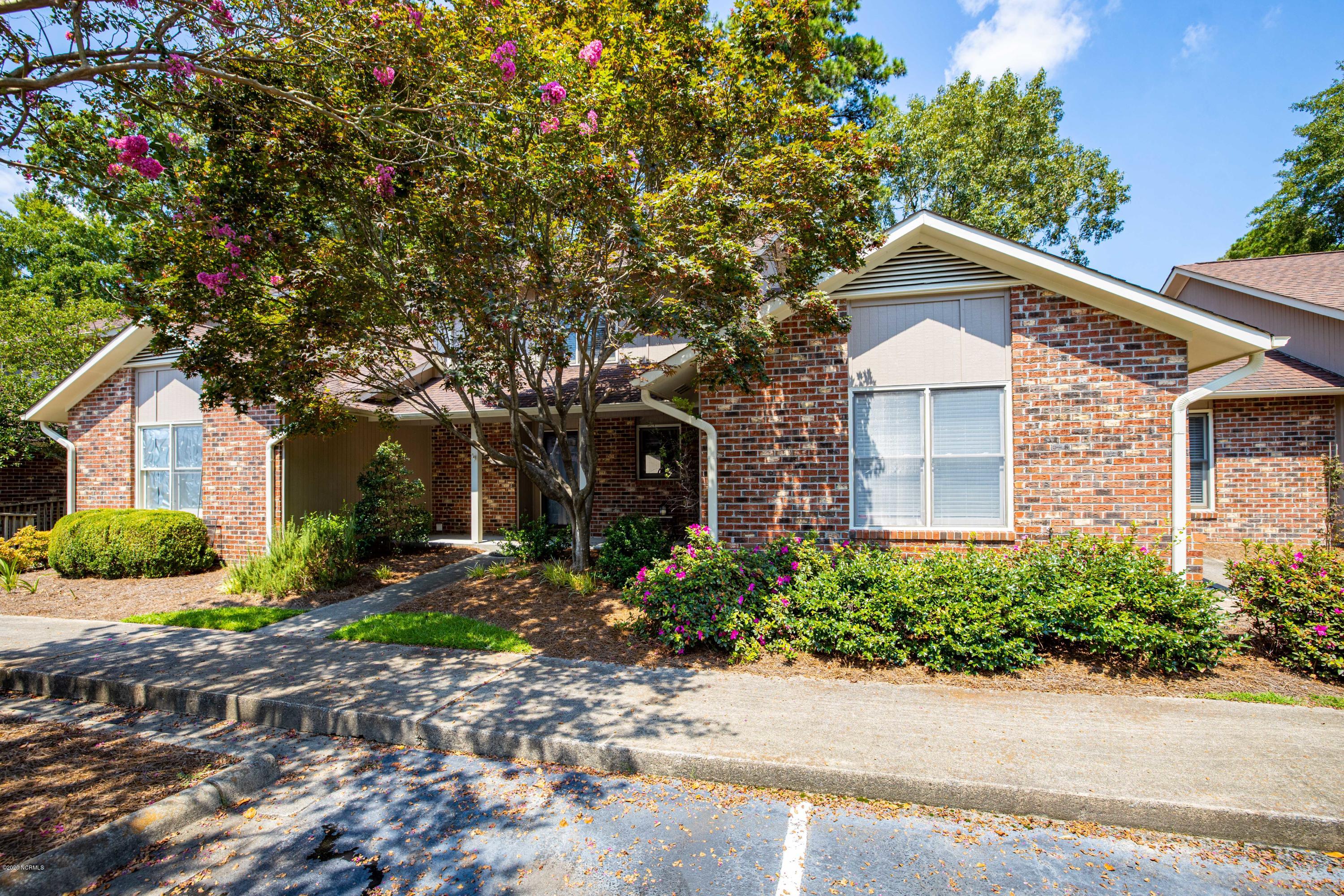 2005 Quail Ridge Road, Unit D Greenville, NC 27858 - Photo 2 of 31 2005 D Quail Ridge-8
