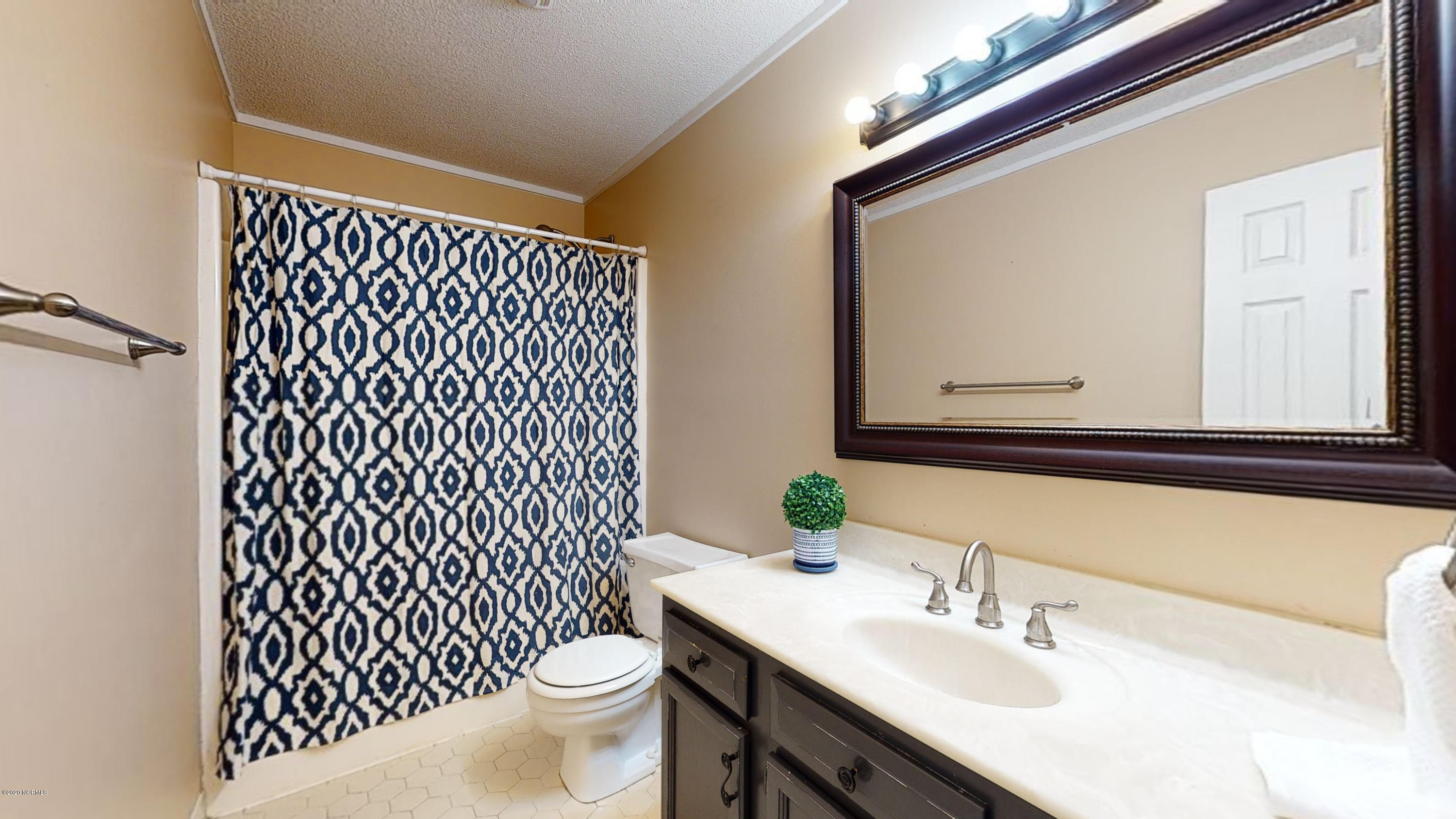 2005 Quail Ridge Road, Unit D Greenville, NC 27858 - Photo 23 of 31 2005 D Quail Ridge-34