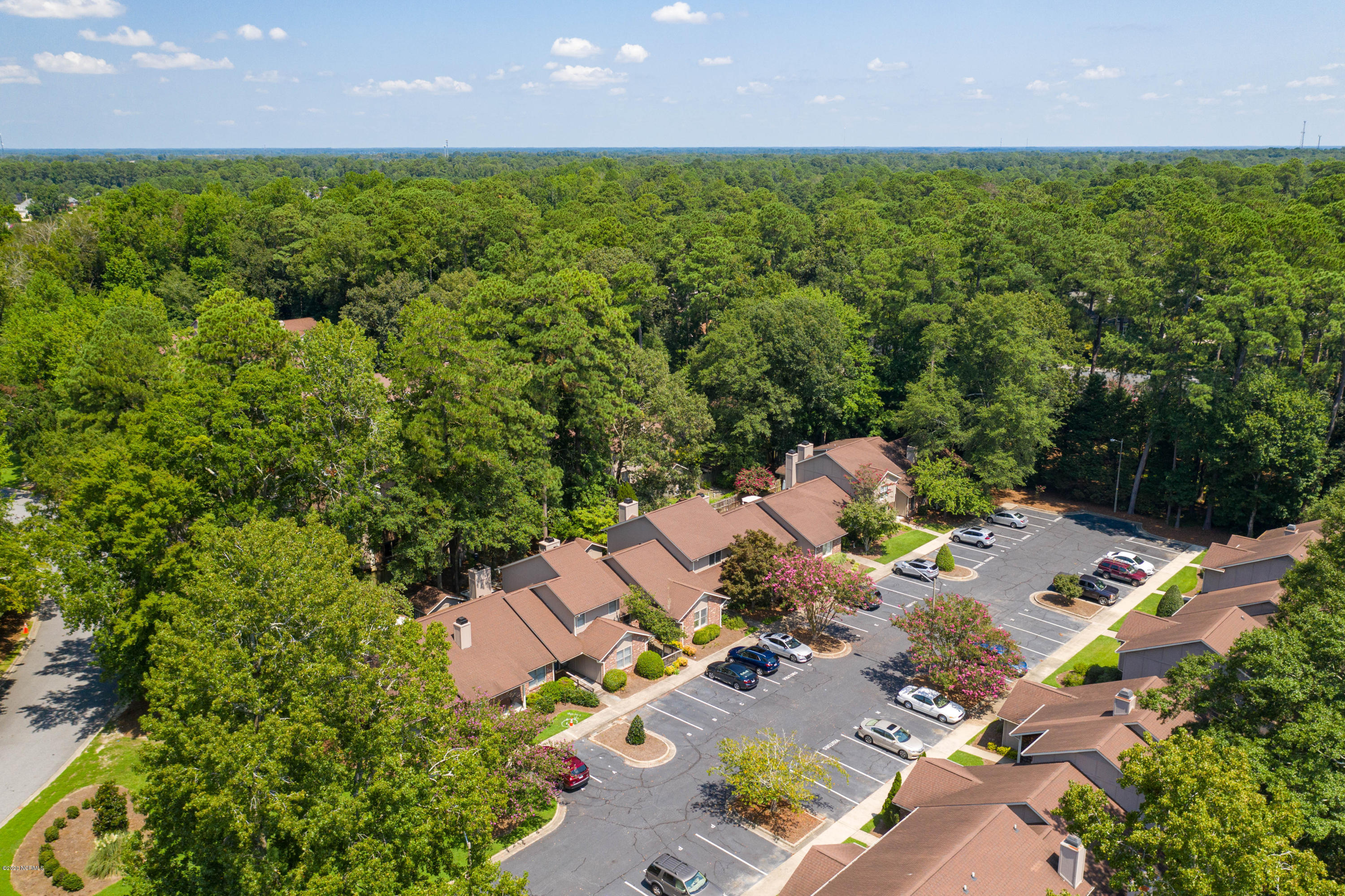 2005 Quail Ridge Road, Unit D Greenville, NC 27858 - Photo 28 of 31 2005 D Quail Ridge-12
