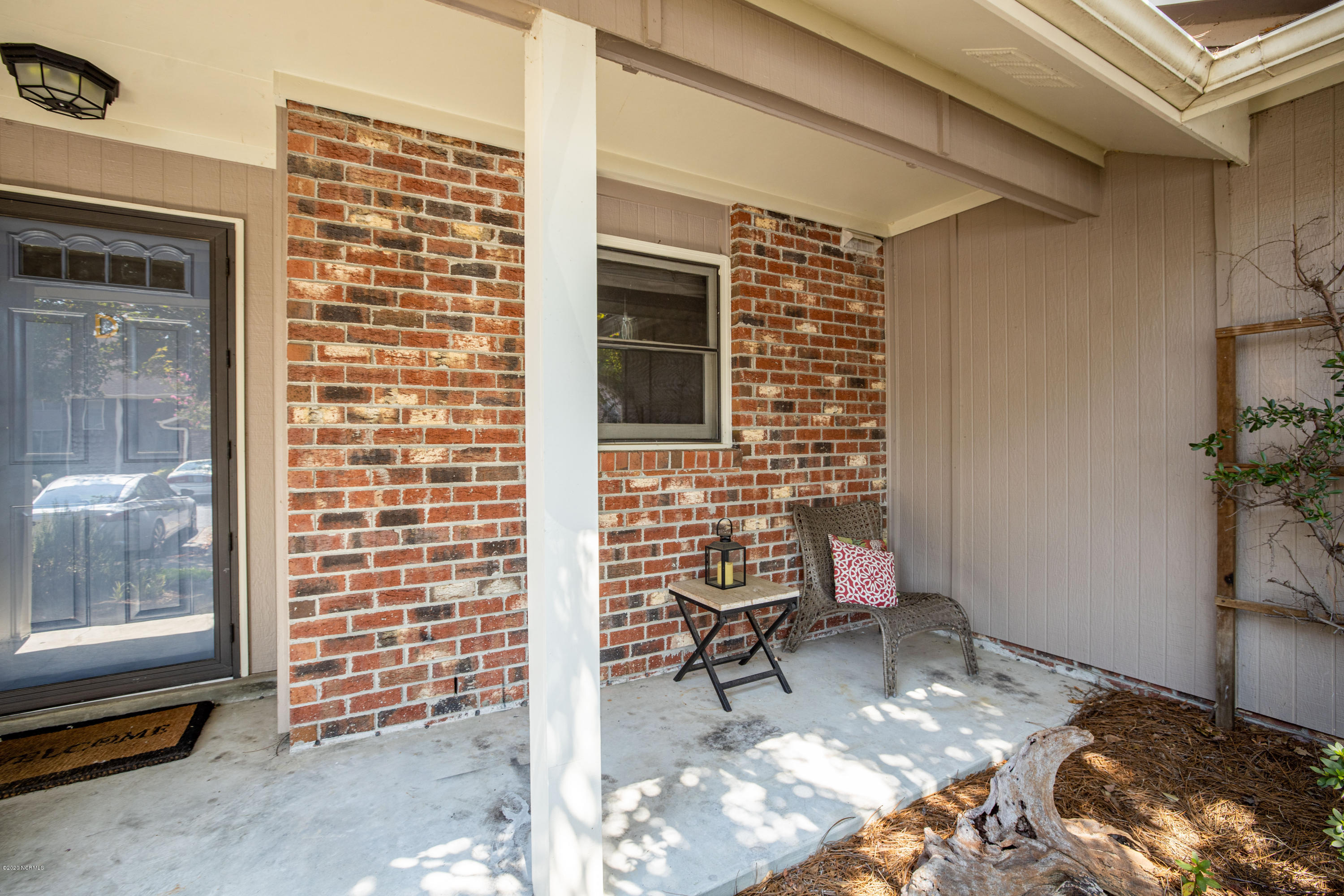 2005 Quail Ridge Road, Unit D Greenville, NC 27858 - Photo 4 of 31 2005 D Quail Ridge-6