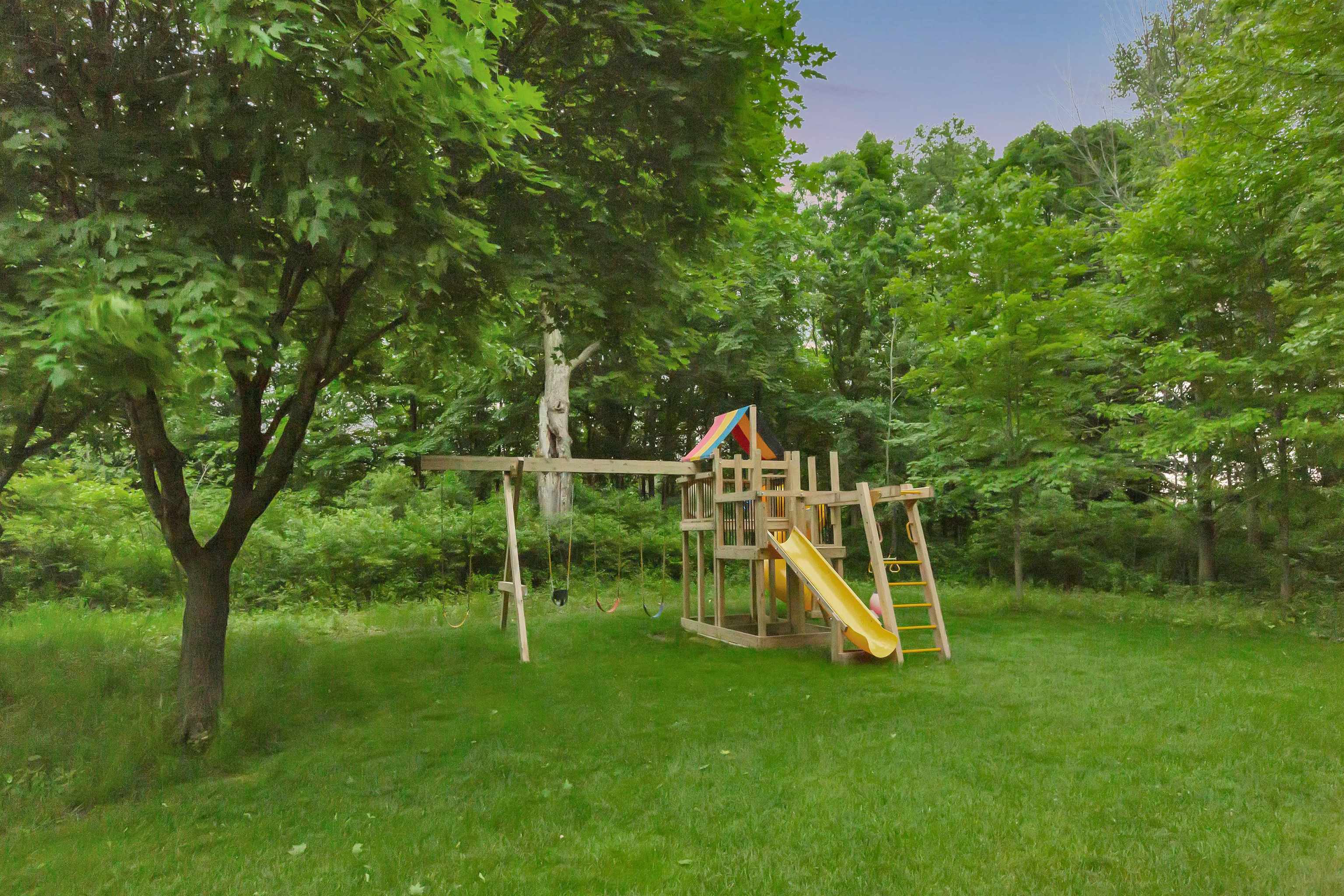 N5210 Whitetail Road Seymour, WI 54165 - Photo 35 of 43
