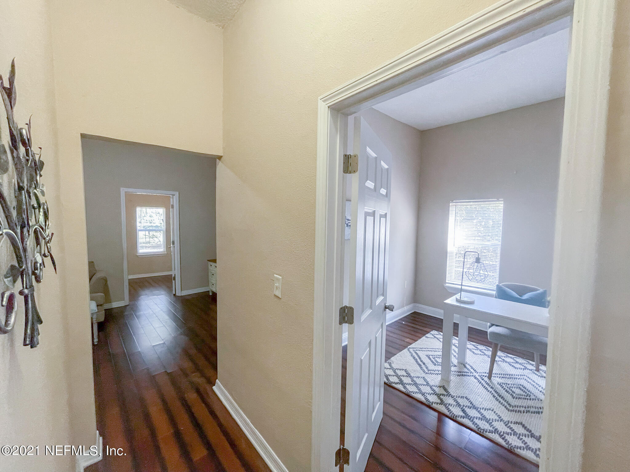 2157 Jernigan Road Jacksonville, FL 32207 - Photo 14 of 37 14 - Hall