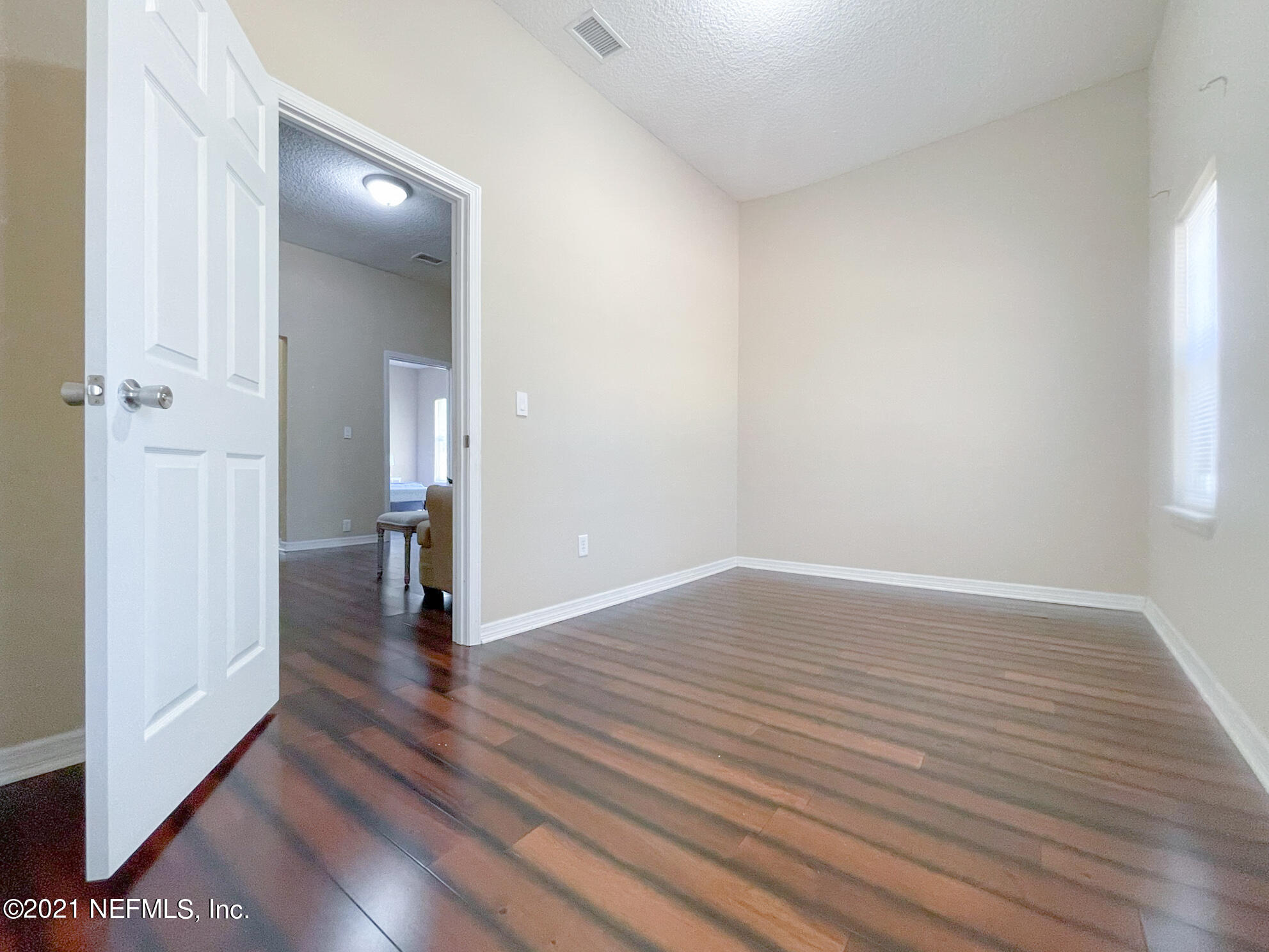 2157 Jernigan Road Jacksonville, FL 32207 - Photo 26 of 37 26 - Bedroom 2