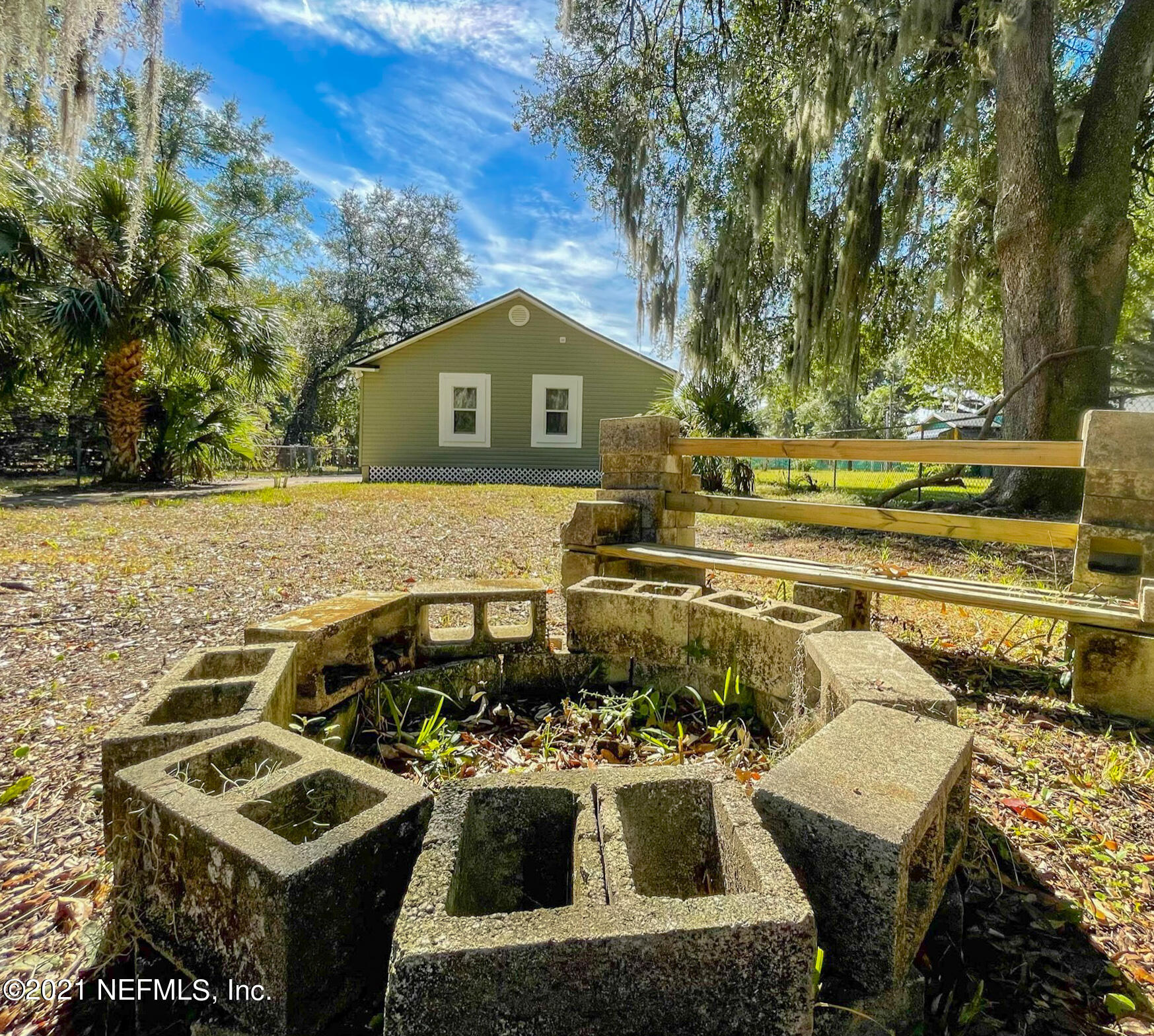 2157 Jernigan Road Jacksonville, FL 32207 - Photo 32 of 37 32 - Backyard