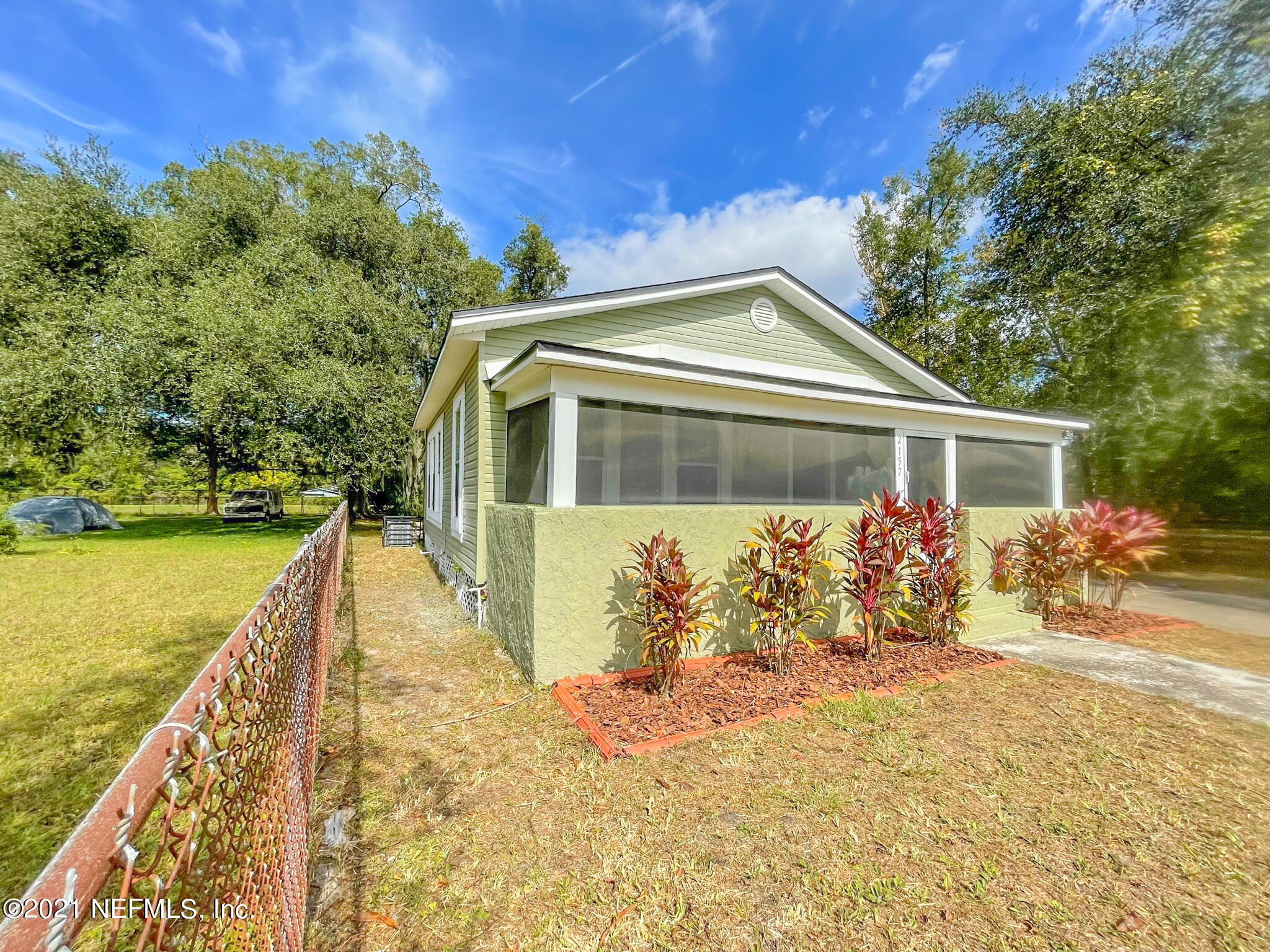 2157 Jernigan Road Jacksonville, FL 32207 - Photo 37 of 37 37 - Front