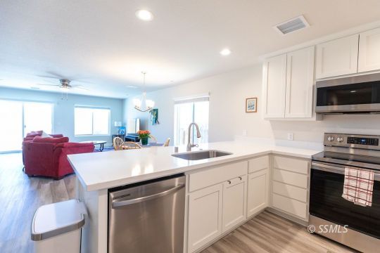 930 West Sullivan Avenue Ridgecrest, CA 93555 - Photo 8 of 29