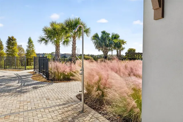 $735,000 | 14531 Woodland Spur Drive, Lithia, FL 33547