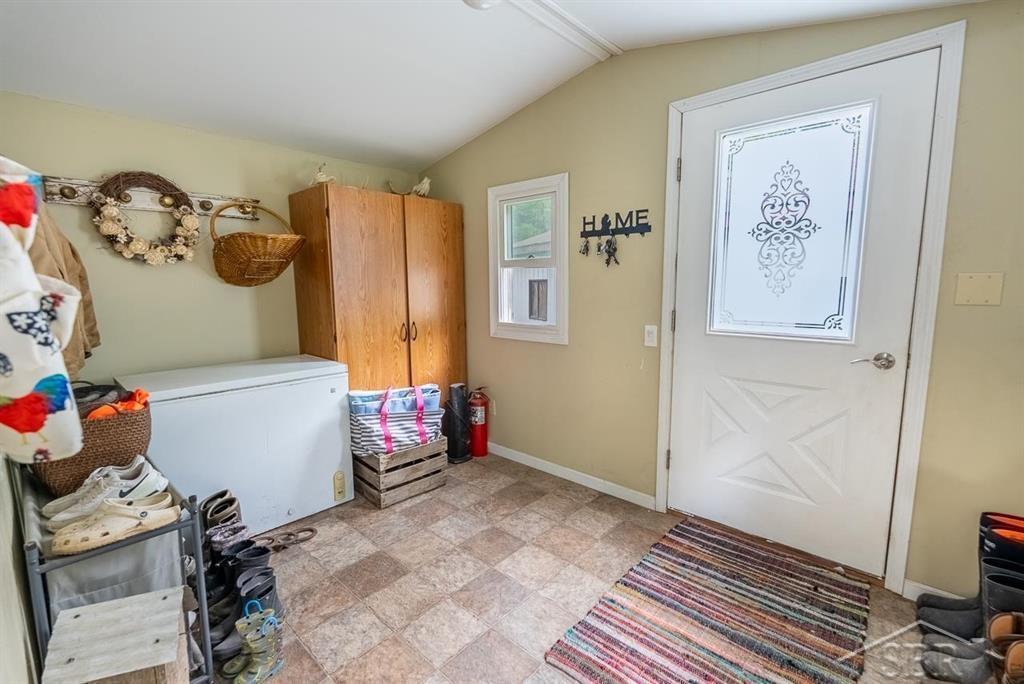 5332 North Alamando Road Coleman, MI 48618 - Photo 31 of 48