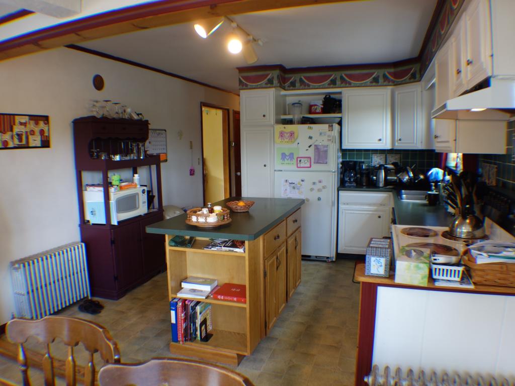 99 Back River Road Dover, NH 03820 - Photo 3 of 11